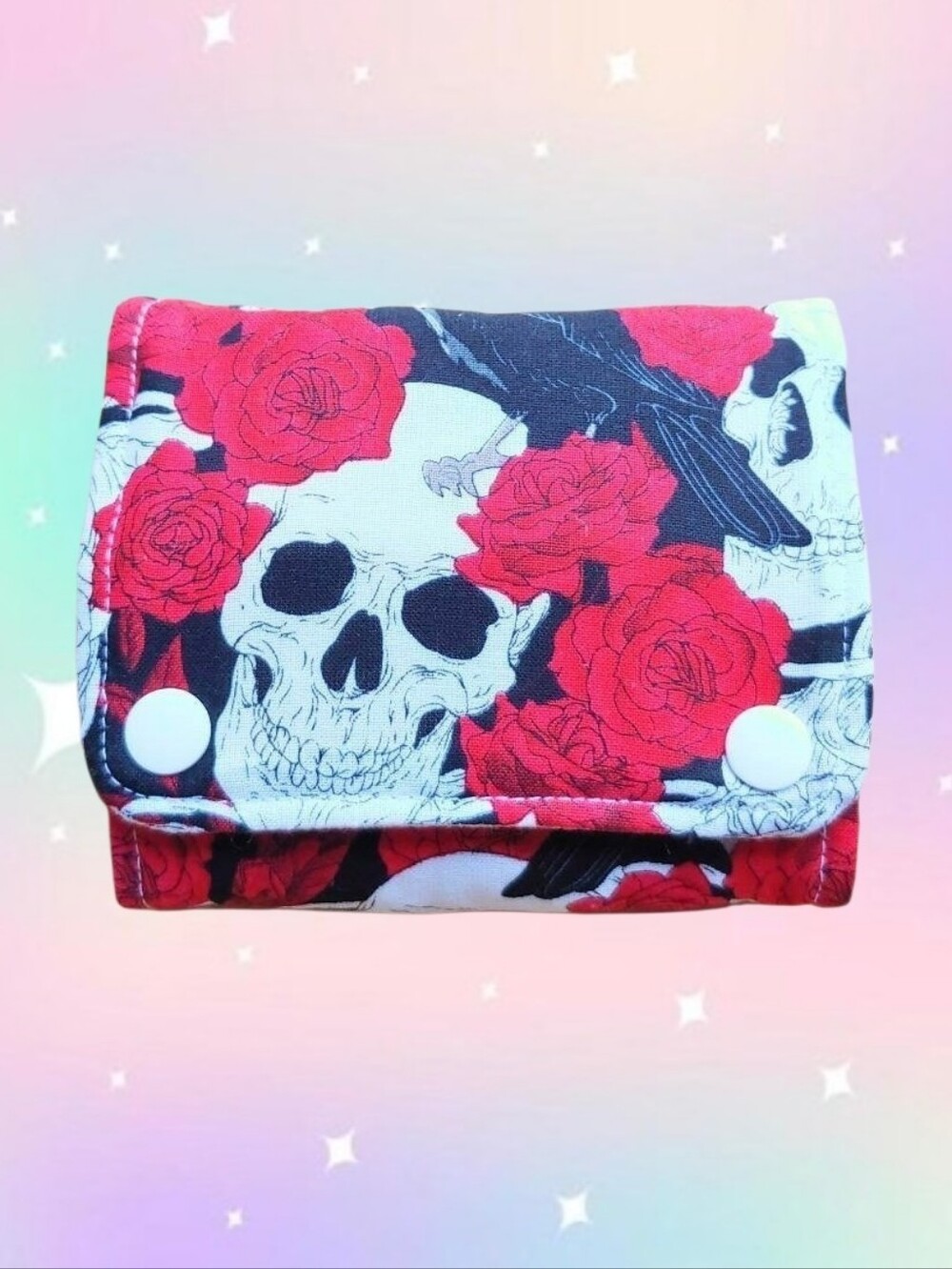 Essential Oil Roller Bottle Wallet - Skulls And Roses